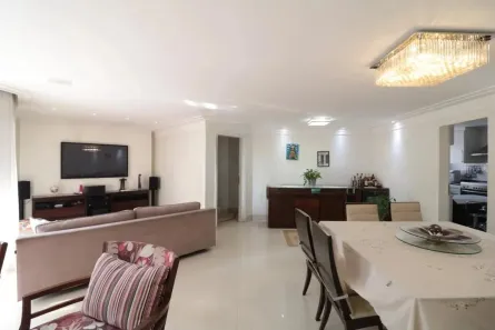 Apartamento com 3 Quartos à venda, 157m² no Vila Regente Feijó, São Paulo