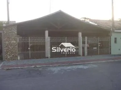 Casa com 3 Quartos à venda, 180m² no Bosque dos Eucaliptos, São José dos Campos