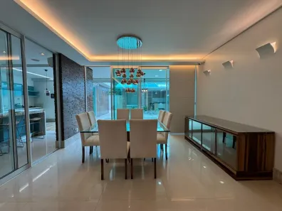 Casa de Condomínio com 3 Quartos à venda, 400m² no Chapada, Manaus