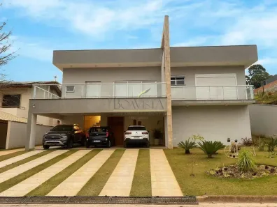 Casa com 3 Quartos à venda, 363m² no Olho D'Água, Mairiporã