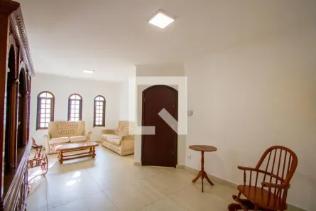Casa com 4 Quartos à venda, 230m² no Vila Camilópolis, Santo André