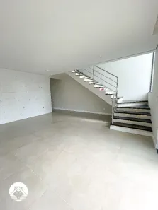 Sobrado com 3 Quartos à venda, 113m² no Centro, Balneário Piçarras