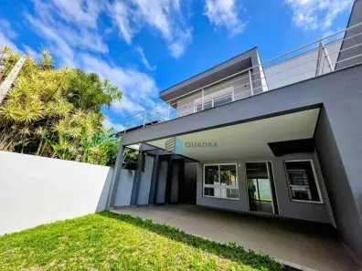 Casa com 3 Quartos à venda, 200m² no Córrego Grande, Florianópolis