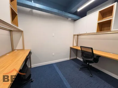 Sala Comercial para alugar, 10m² no Centro, Itajaí