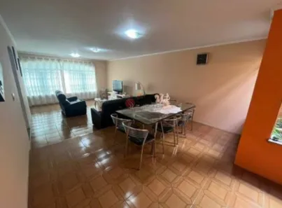 Casa com 3 Quartos à venda, 217m² no Jardim Textil, São Paulo