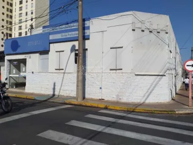 Prédio Comercial à venda, 284m² no Centro, Araraquara