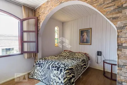 Casa com 2 Quartos à venda, 74m² no Jardim Carvalho, Porto Alegre