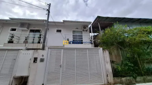 Casa com 3 Quartos à venda, 94m² no São João, Itajaí