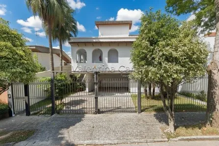 Casa com 5 Quartos à venda, 585m² no Caxingui, São Paulo