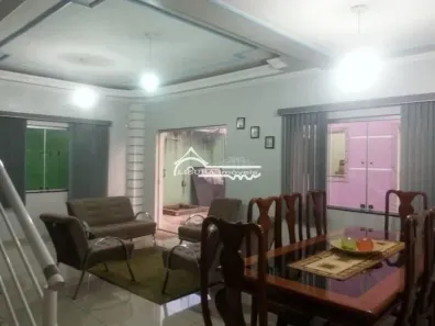 Casa com 4 Quartos à venda, 309m² no Centro, Jacareí