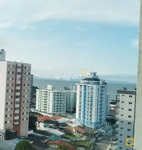 Apartamento com 3 Quartos à venda, 92m² no Barreiros, São José