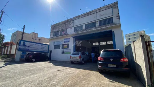Galpão/Depósito/Armazém para alugar, 327m² no Jardim do Trevo, Campinas