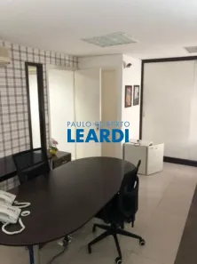 Sala Comercial à venda, 40m² no Indianópolis, São Paulo