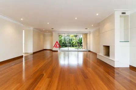 Casa com 4 Quartos à venda, 393m² no Jardim Europa, São Paulo