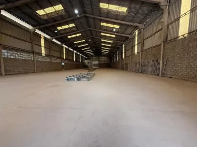 Galpão/Depósito/Armazém à venda, 2500m² no Civit II, Serra
