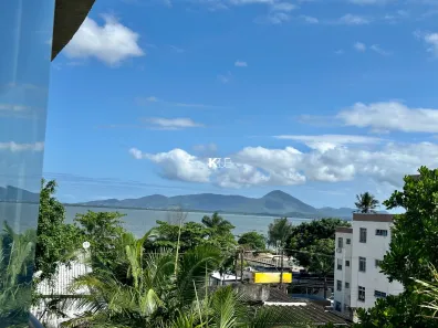 Apartamento com 2 Quartos à venda, 94m² no Coqueiros, Florianópolis