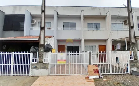 Casa com 2 Quartos à venda, 61m² no Parque Guarani, Joinville