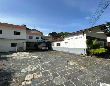 Casa com 20 Quartos à venda, 800m² no Ilha do Leite, Recife