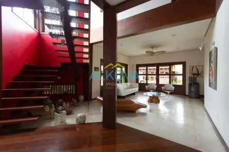 Sobrado com 4 Quartos à venda, 350m² no Capricórnio II, Caraguatatuba