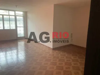 Apartamento com 2 Quartos à venda, 56m² no Vila Valqueire, Rio de Janeiro