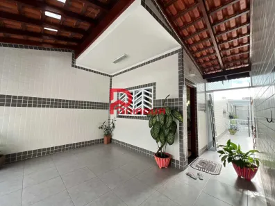 Sobrado com 2 Quartos à venda, 160m² no Tupi, Praia Grande