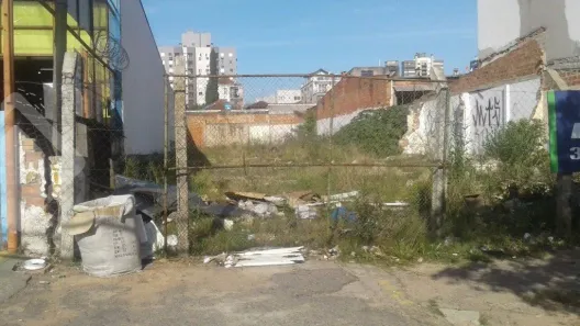 Lote/Terreno à venda, 726m² no Sarandi, Porto Alegre