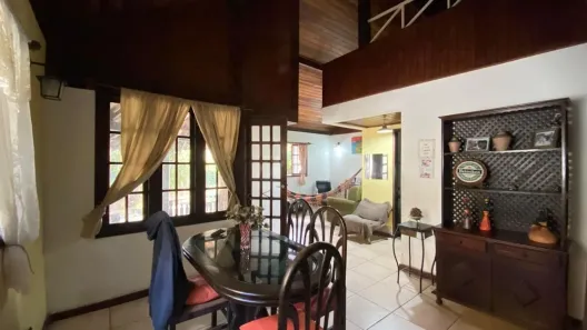 Casa de Condomínio com 3 Quartos à venda, 360m² no Maravista, Niterói