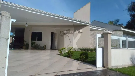 Casa com 3 Quartos para alugar, 180m² no Atami, Pontal do Paraná