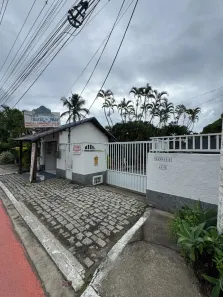 Casa com 7 Quartos à venda, 360m² no Porto Novo, Saquarema