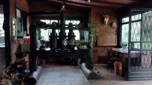 Fazenda/Sítio à venda, 220m² no Fiuza, Viamão