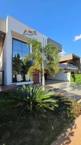 Casa com 3 Quartos à venda, 256m² no Vila Jardim Pompéia, Goiânia