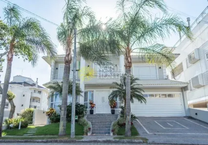 Casa com 4 Quartos à venda, 350m² no Jurerê, Florianópolis