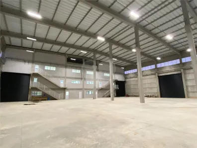 Galpão/Depósito/Armazém para alugar, 1277m² no Iporanga, Sorocaba