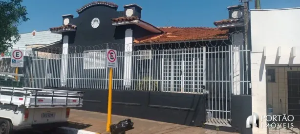 Imóvel Comercial com 7 Quartos à venda, 300m² no Vila Mesquita, Bauru