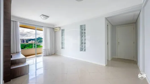 Apartamento com 2 Quartos para alugar, 94m² no Victor Konder, Blumenau