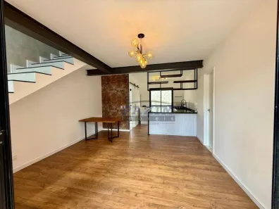 Casa de Condomínio com 2 Quartos para alugar, 82m² no Vilagge Capricio, Louveira