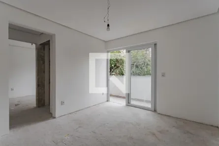 Kitnet com 1 Quarto à venda, 33m² no Rio Branco, Porto Alegre