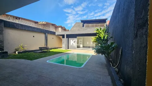Casa com 5 Quartos à venda, 194m² no Bom Abrigo, Florianópolis