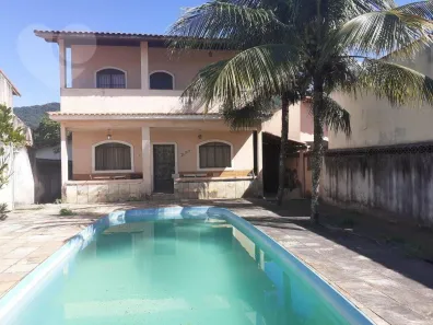 Casa com 5 Quartos à venda, 280m² no Centro, Maricá