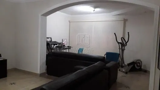 Sobrado com 3 Quartos à venda, 332m² no Vila Metalúrgica, Santo André