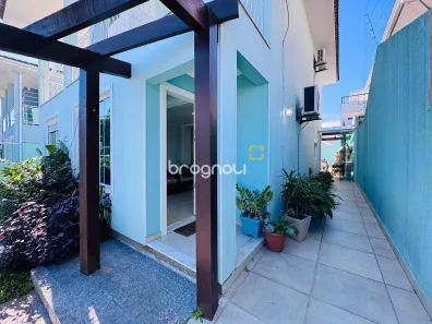 Casa com 3 Quartos à venda, 159m² no Campeche, Florianópolis