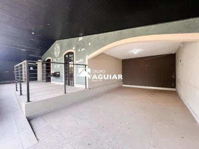 Casa com 3 Quartos para alugar, 268m² no Vila Olivo, Valinhos