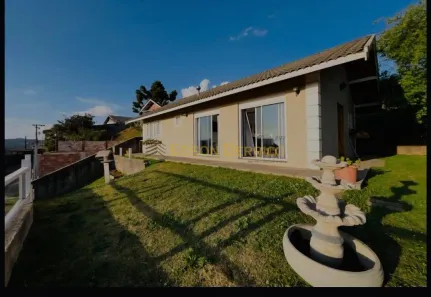Casa com 2 Quartos à venda, 110m² no , Campos do Jordão