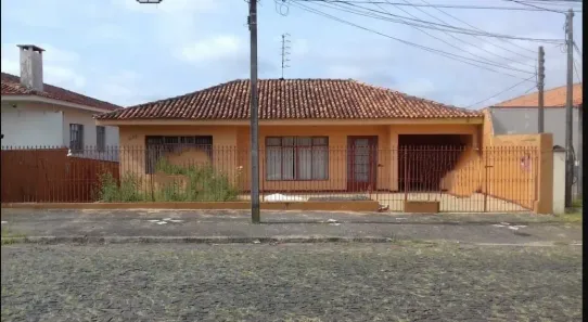 Casa com 3 Quartos à venda, 180m² no Jardim Carvalho, Ponta Grossa