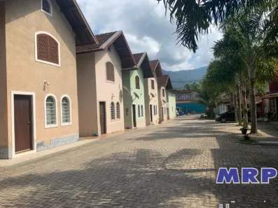 Casa de Condomínio com 2 Quartos à venda, 65m² no Praia do Sape, Ubatuba