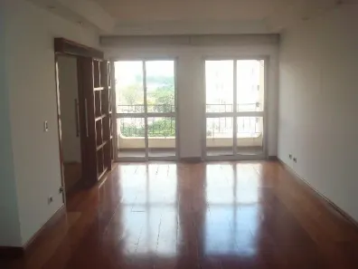 Apartamento com 2 Quartos para alugar, 132m² no Jardim das Acácias, São Paulo