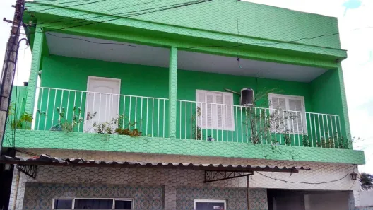 Sobrado com 3 Quartos à venda, 180m² no Zé Garoto, São Gonçalo