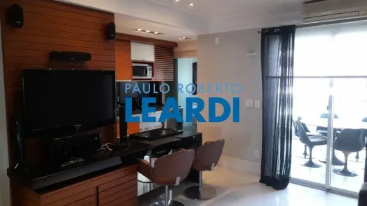 Apartamento com 1 Quarto para alugar, 68m² no Moema, São Paulo