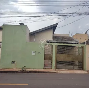 Casa com 2 Quartos à venda, 92m² no Coophatrabalho, Campo Grande
