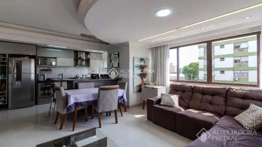 Apartamento com 2 Quartos à venda, 72m² no Vila Ipiranga, Porto Alegre
